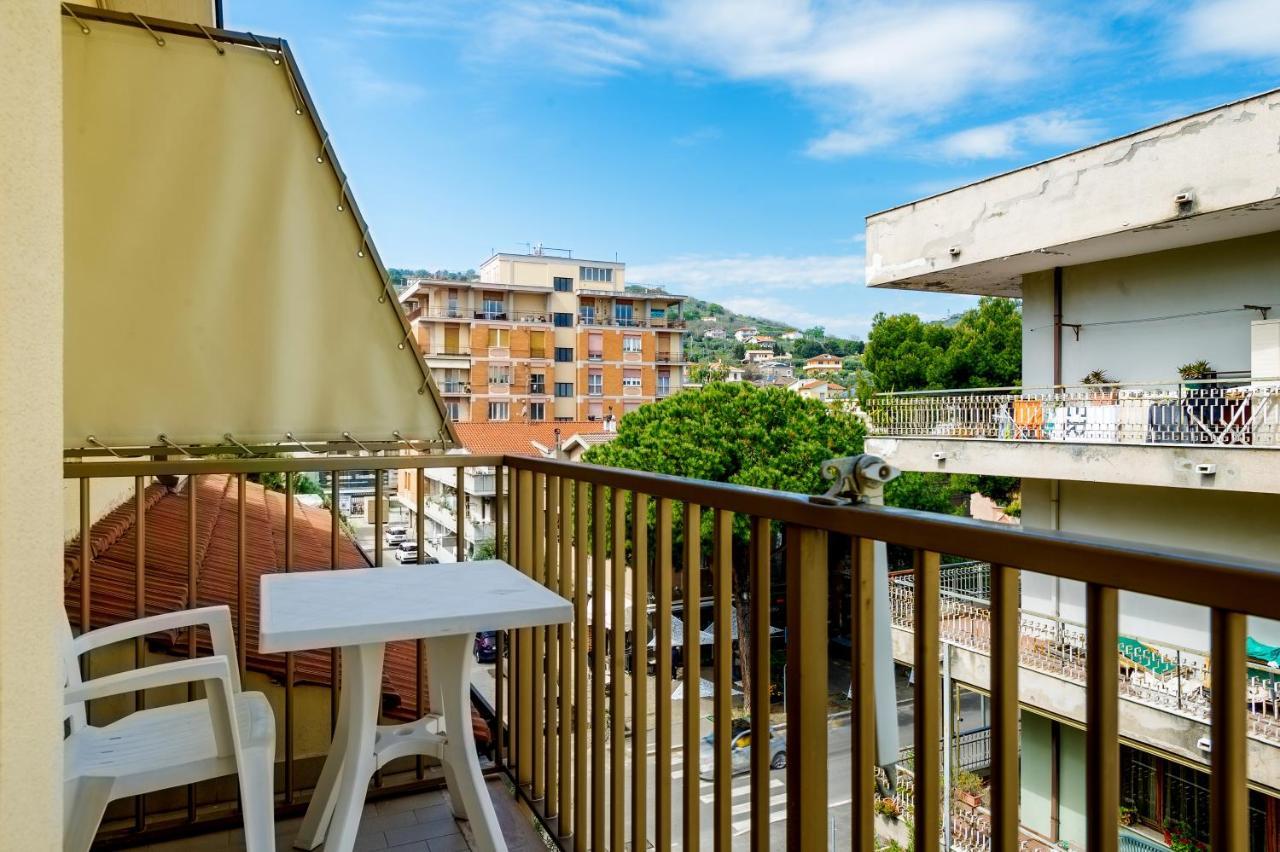 Hotel Miramare - Silvi Marina Buitenkant foto